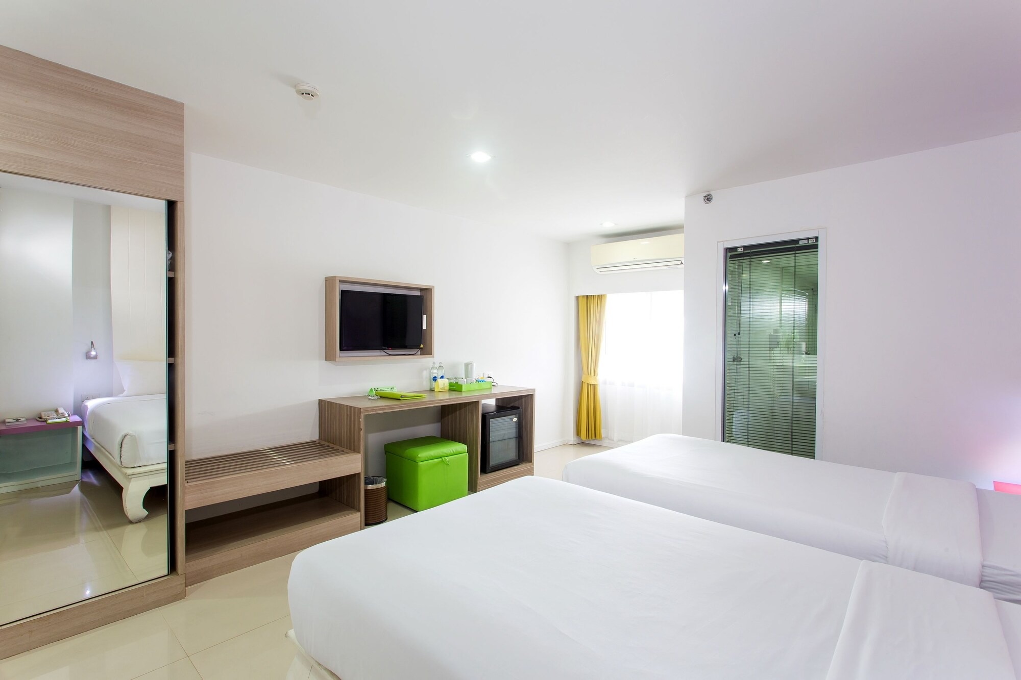 هتل ساموئی ورتیکالر